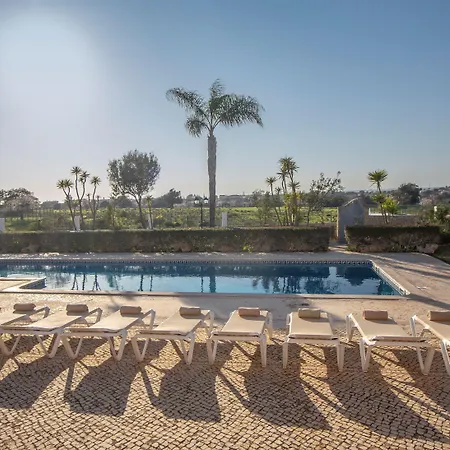 Al Meida Frühstückspension 3*