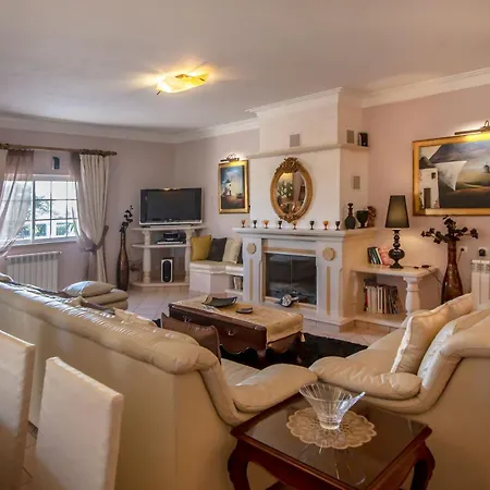 Al Meida Bed & Breakfast