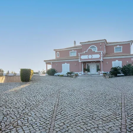 Al Meida Bed & Breakfast *