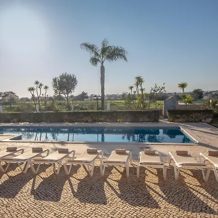 Al Meida Bed & Breakfast Albufeira