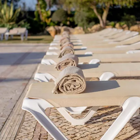 Al Meida Bed & Breakfast Albufeira